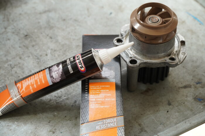 Grey Gasket Maker - Image 4